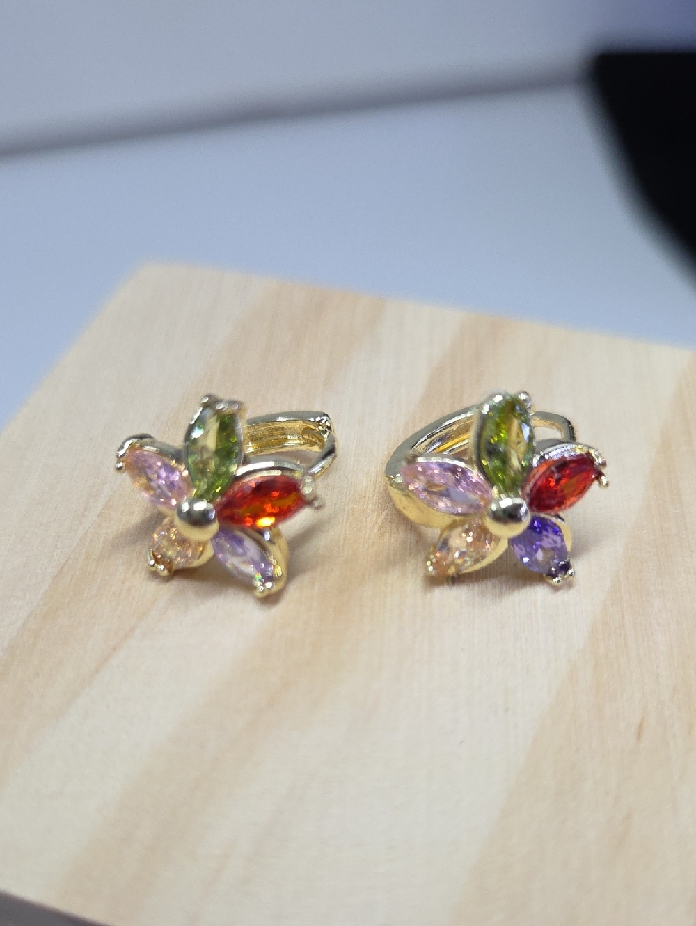 Multicolor Flower Crystal Clip-On Earrings - Gold Tone